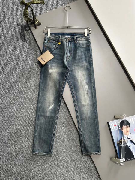 2025年11月17日秋冬新作Burberryジーパン高品質...