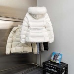 2025年11月17日秋冬新作Monclerダウンジャケット高品質人気商品/XQY工場