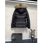 2025年11月18日秋冬新作Monclerダウンジャケット人気商品/XQY工場