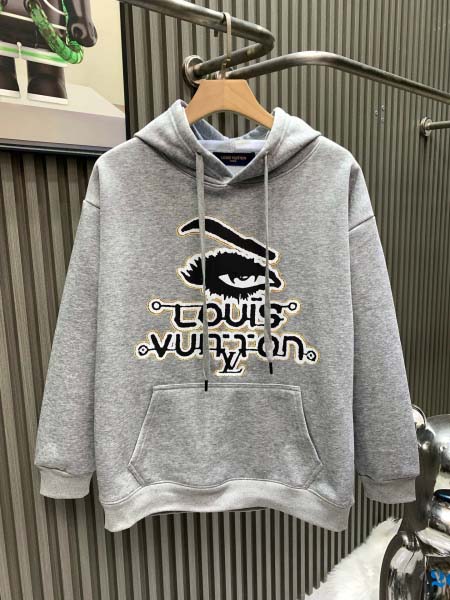 2025年11月19日秋冬新作Louis Vuittonスウ...