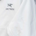2025年11月19日秋冬新作ARCTERYXジャケット人気商品/XQY工場