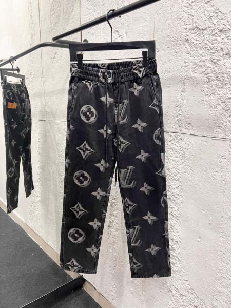 2025年12月22日秋冬新作Louis Vuittonジー...