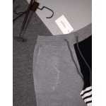 2025年12月22日秋冬新作Thom Browne半ズボン高品質人気商品/XQY工場