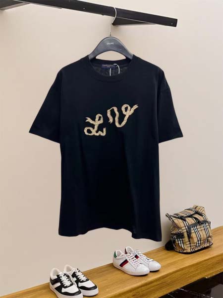 2025年12月23日秋冬新作Louis vuitton半袖...