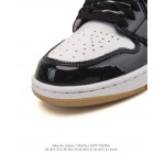 2025年12月新品（NIKE）AIR JORDAN 1 MID人気 スニーカー男女兼用/誕生日プレゼント/XH工場