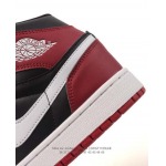 2025年12月25日入荷新品（NIKE）AIR JORDAN 1 MID人気 スニーカー男女兼用/誕生日プレゼント/XH工場