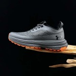 2025年12月25日入荷新品Under Armour人気 スニーカー男女兼用/誕生日プレゼント/XH工場