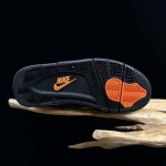 2025年12月25日入荷新品 UNDEFEATED x Jordan Air Jordan 4人気 スニーカー男女兼用/誕生日プレゼント/XH工場