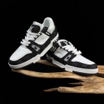 2025年12月25日入荷新品LOUIS VUITTON Trainer人気 スニーカー男女兼用/誕生日プレゼント/XH工場