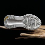 2025年12月25日入荷新品Nike Vomero 18人気 スニーカー男女兼用/誕生日プレゼント/XH工場