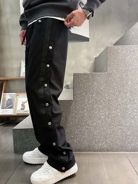 2025年12月26日秋冬新作Pradaスラックス超厳選★入...