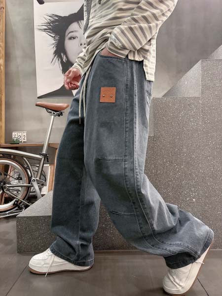 2025年12月30日新作Loeweジーパン秋冬高級品/DM...