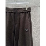 2025年12月30日新作Pradaスラックス秋冬高級品/DM工場