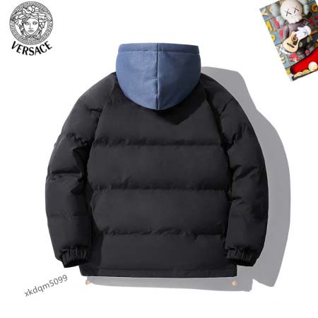 2026年1月5日Versace新作綿服/冬の暖かい服 JX工場