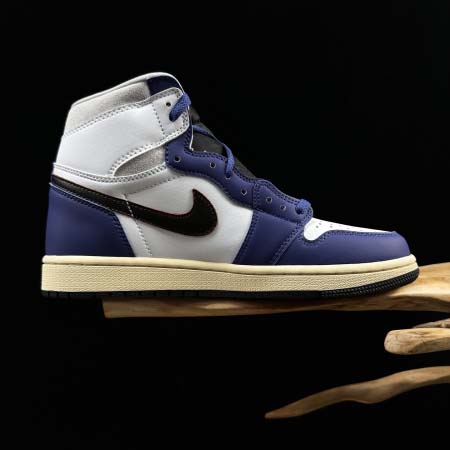 2026年1月9日入荷新品Air Jordan 1 Retro High OG AJ1人気 スニーカー男女兼用/誕生日プレゼント/XH工場