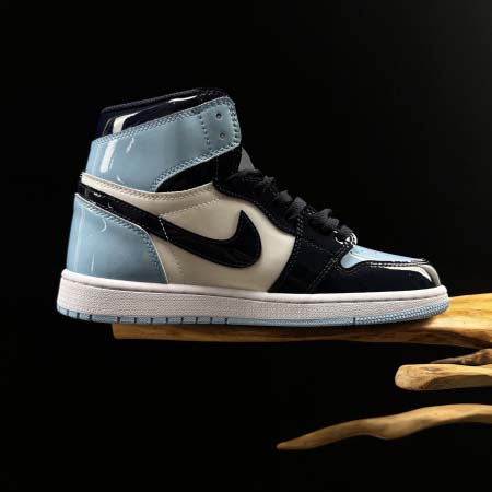 2026年1月10日入荷新品Jordan Air Jordan 1人気 スニーカー男女兼用/誕生日プレゼント/XH工場