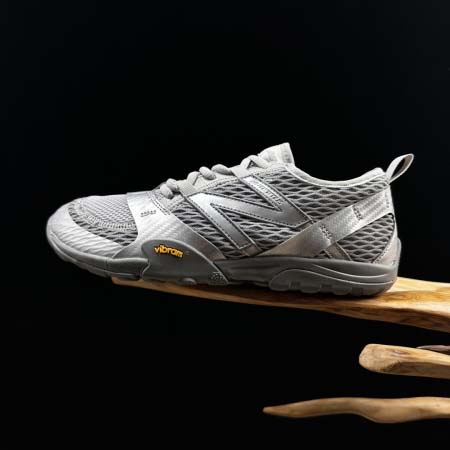 2026年1月10日入荷新品District Vision xNew Balance MT10 Cloud人気 スニーカー男女兼用/誕生日プレゼント/XH工場