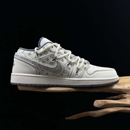 2026年1月10日入荷新品Louis Vuitton人気 スニーカー男女兼用/誕生日プレゼント/XH工場