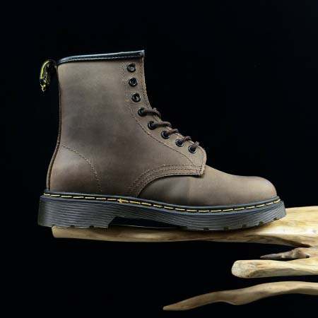 2026年1月10日入荷新品Dr. Martens Bex 8-Eye Boot 1460人気 スニーカー男女兼用/誕生日プレゼント/XH工場