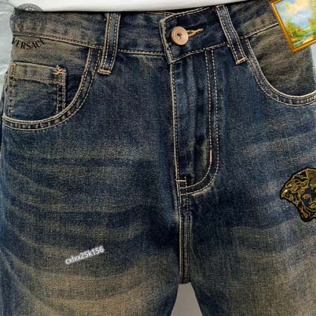 2026年1月12日Versace新作 ジーパン人気商品 JX工場