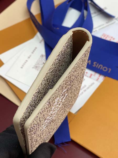 2026年1月13日新作高品質Louis Vuitton財布M26839 /11 x 1 x 8/GQ工場