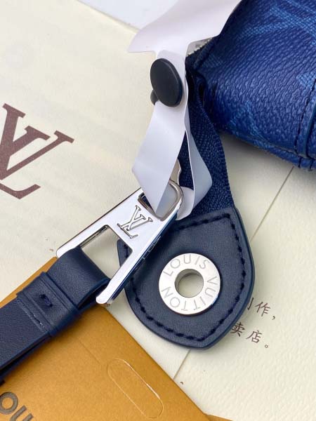 2026年1月14日新作高品質Louis VuittonバッグM11545    Monogram   Pochette Voyage 32 x 21 x 8  /GQ工場