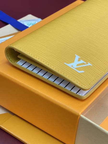 2026年1月14日新作高品質Louis Vuitton財布M25800  Brazza    size:10X19CM /GQ工場