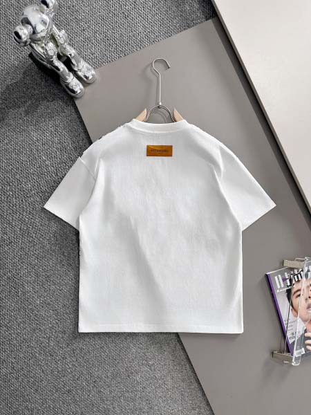 2026年1月20日新作Louis vuitton半袖 tシャツ高品質人気商品/誕生日プレゼント/FF工場