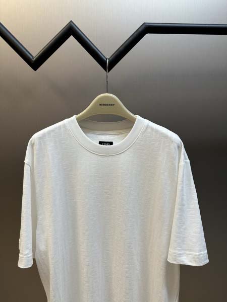 2026年1月21日新作Fendi半袖 tシャツ高品質人気商品/誕生日プレゼント/FF工場