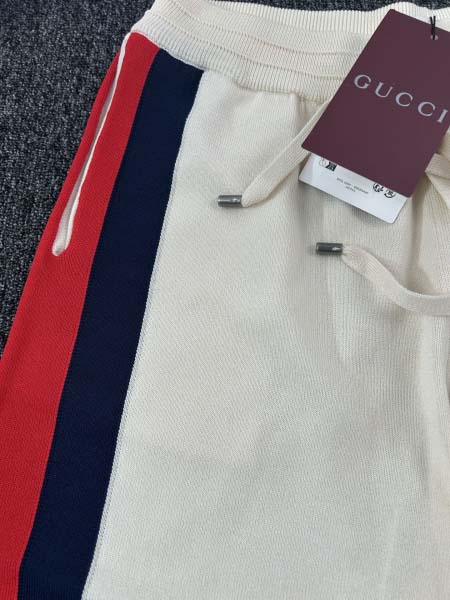 2026年1月26日新作Gucci高品質人気商品/誕生日プレゼント/FF工場