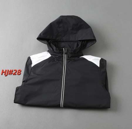 2026年1月4日Moncler高品質 新作ジャケット高品質...