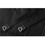 2026年1月9日MONCLER 新作 羽毛綿のベストJX工場