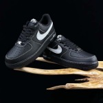 2026年1月9日入荷新品Nike Air Force 1’07人気 スニーカー男女兼用/誕生日プレゼント/XH工場