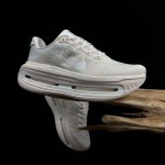 2026年1月9日入荷新品Nike Vomero Premium人気 スニーカー男女兼用/誕生日プレゼント/XH工場