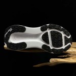 2026年1月9日入荷新品Nike Vomero 18 Gore-Tex人気 スニーカー男女兼用/誕生日プレゼント/XH工場