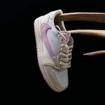 2026年1月9日入荷新品Nike Air Jordan 1 x Travis Scott AJ1人気 スニーカー男女兼用/誕生日プレゼント/XH工場