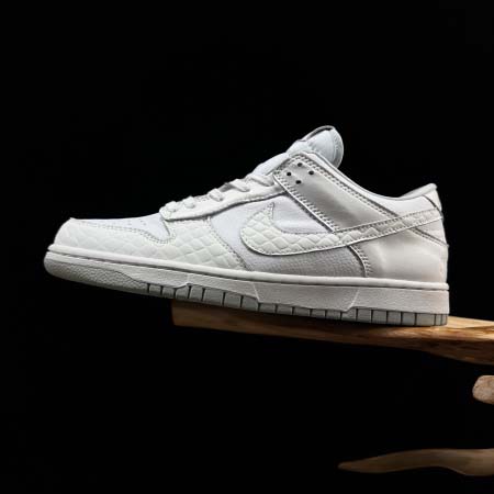 2026年1月10日入荷新品Nike Dunk人気 スニーカ...