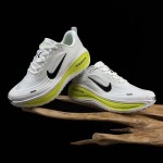 2026年1月10日入荷新品Nike VOMERO 18人気 スニーカー男女兼用/誕生日プレゼント/XH工場