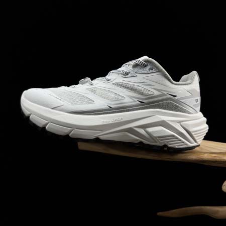 2026年1月10日入荷新品KAILAS人気 スニーカー男女...