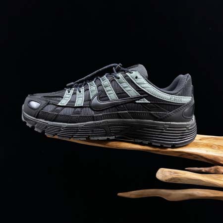 2026年1月10日入荷新品Nike P-6000人気 スニ...