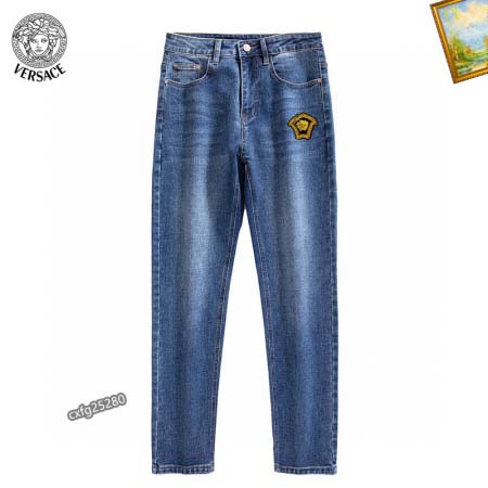 2026年1月12日Versace新作 ジーパン人気商品 J...