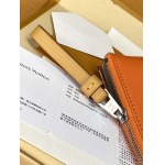 2026年1月14日新作 高品質Louis VuittonバッグM12665/Monogram   Pochette Voyage 32 x 21 x 8  /GQ工場