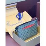 2026年1月14日新作高品質Louis VuittonバッグMonogram   Pochette Voyage 32 x 21 x 8  /GQ工場