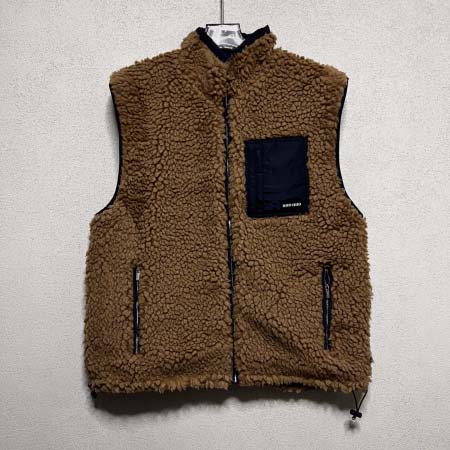 2026年1月16日新作Miu Miuダウンジャケット高品質...