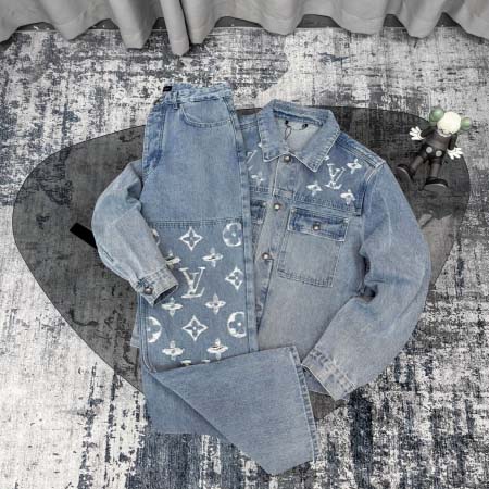 2026年1月19日新作Louis vuitton上下高品質...