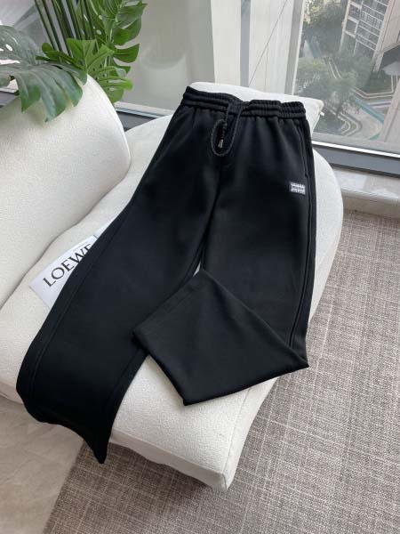 2026年1月20日新作miumiuスラックス高品質人気商品...