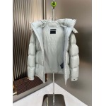 2026年1月26日新作Prada高品質人気商品/誕生日プレゼント/FF工場