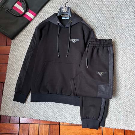 2026年1月28日入荷新作Prada上下セット大人気 激安...