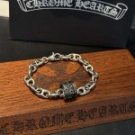 2026年1月31日入荷新品クロムハーツレトロなブレスレットギフト/誕生日/記念品/アクセサリーxin工場