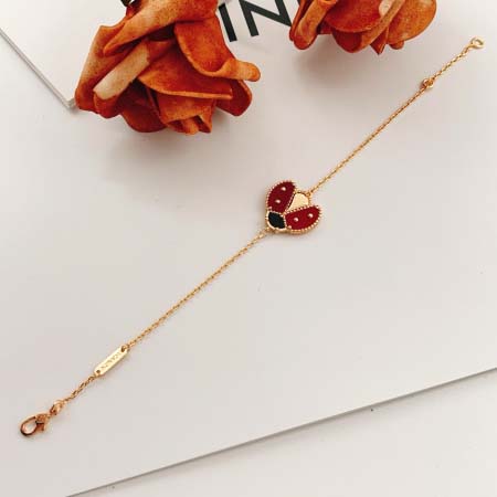 2026年2月1日入荷新品van cleef & arpelsブレスレットギフト/誕生日/記念品/アクセサリーxin工場